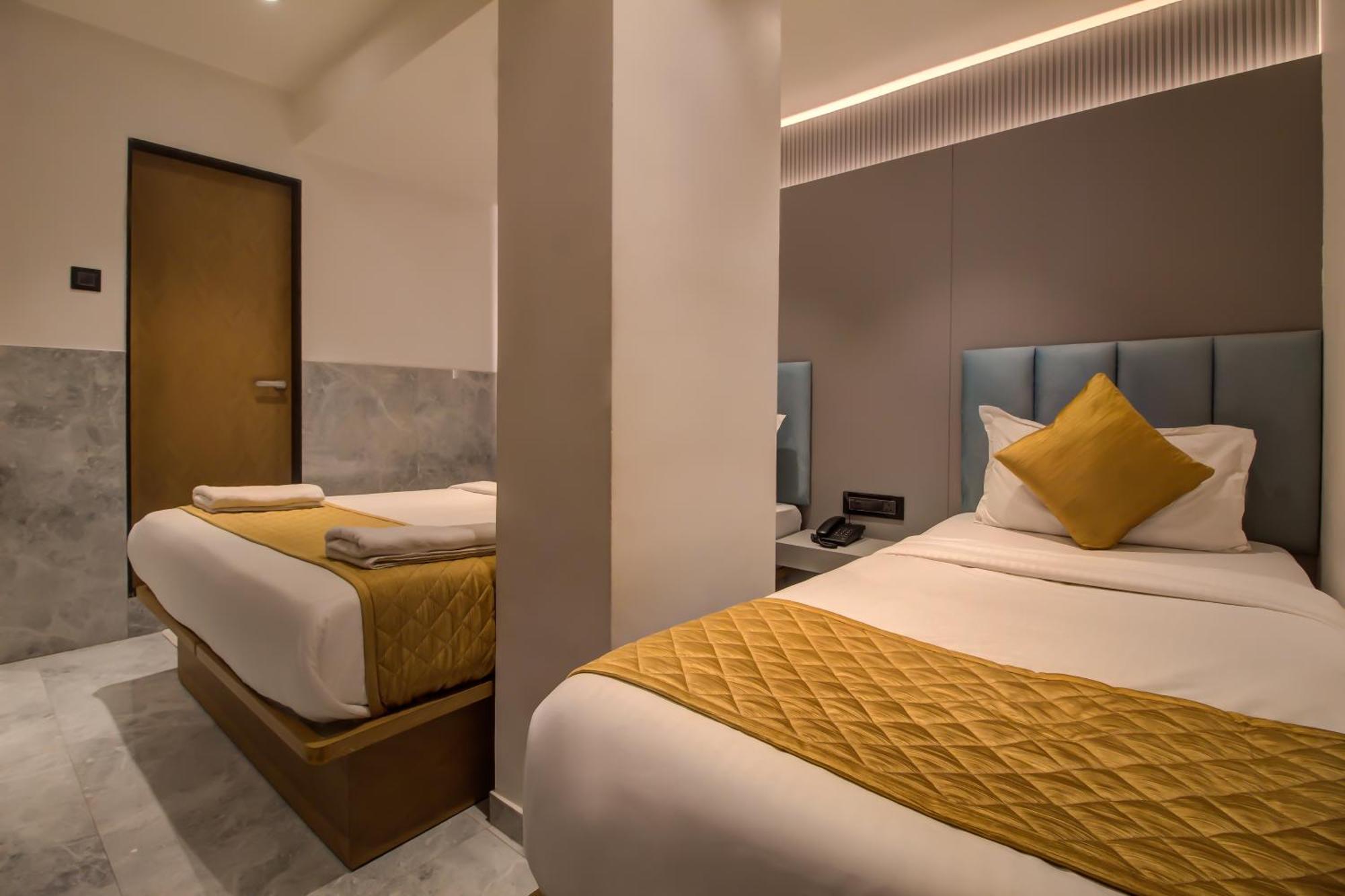 Hotel Malad Inn Opposite Malad Railway Station — Photos 2